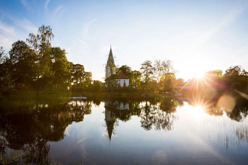 Rolfstorp och Skällinge växer